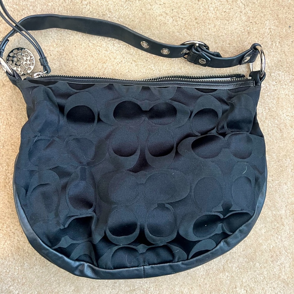 MINT CONDITION - Coach Handbag Purse Signature Black C